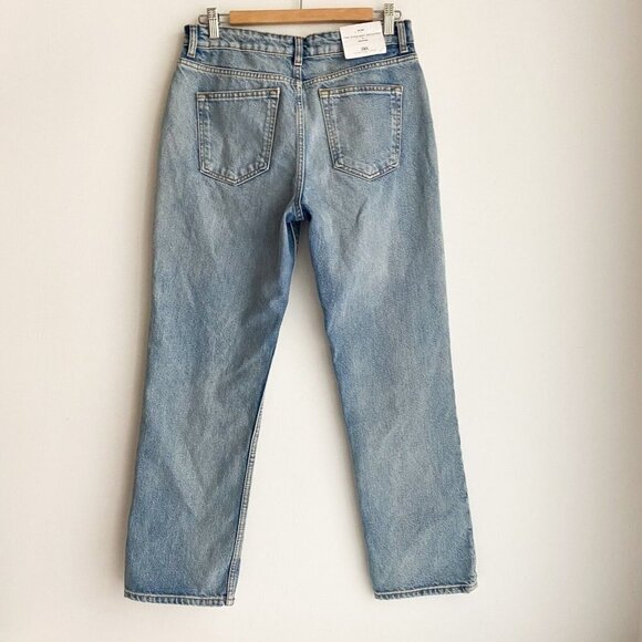 NWT  Zara The Straight Cropped Light BLue Wash Mid Waist Jeans 8 - Picture 4 of 8